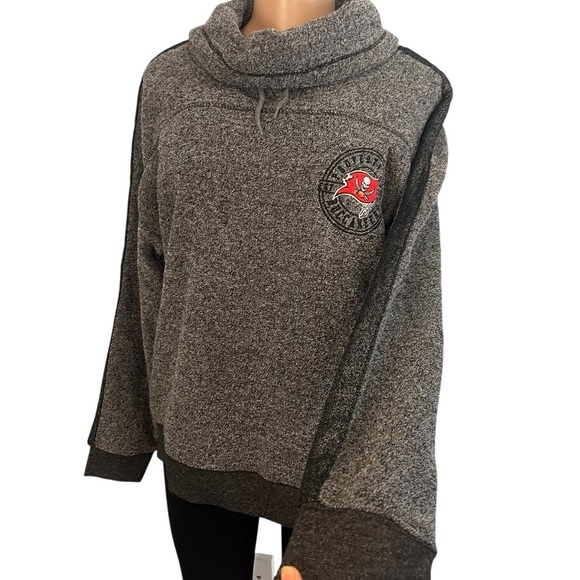 NFL Tampa Bay Buccaneers Heather Gray Sweater - Picture 6 of 9